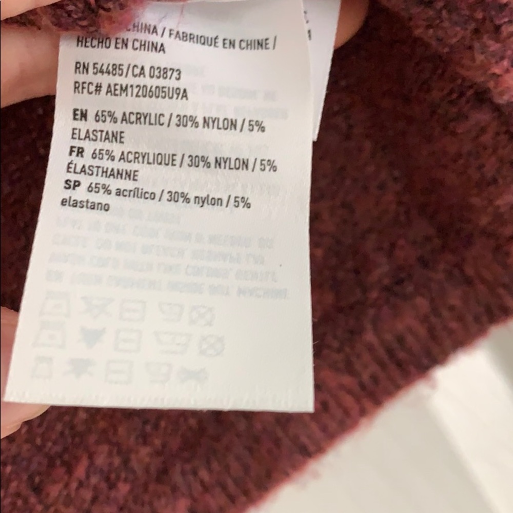 Sweater - Picture 5 of 7